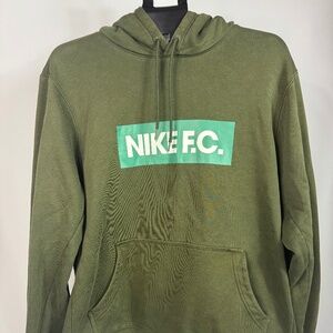 Nike F.C. Men’s XXL Pullover Fleece Soccer Hoodie Olive Green Glow